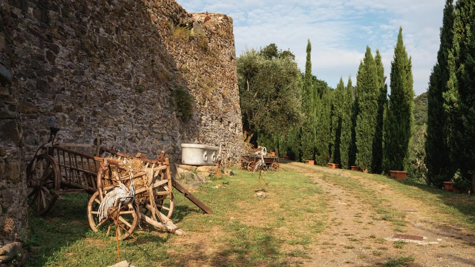 Tenuta Castel Dell'Aquila Gragnola Resort